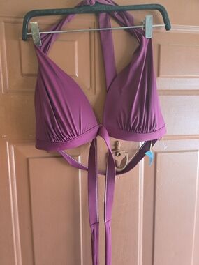 Plunge Halter Bikini Top - Berry